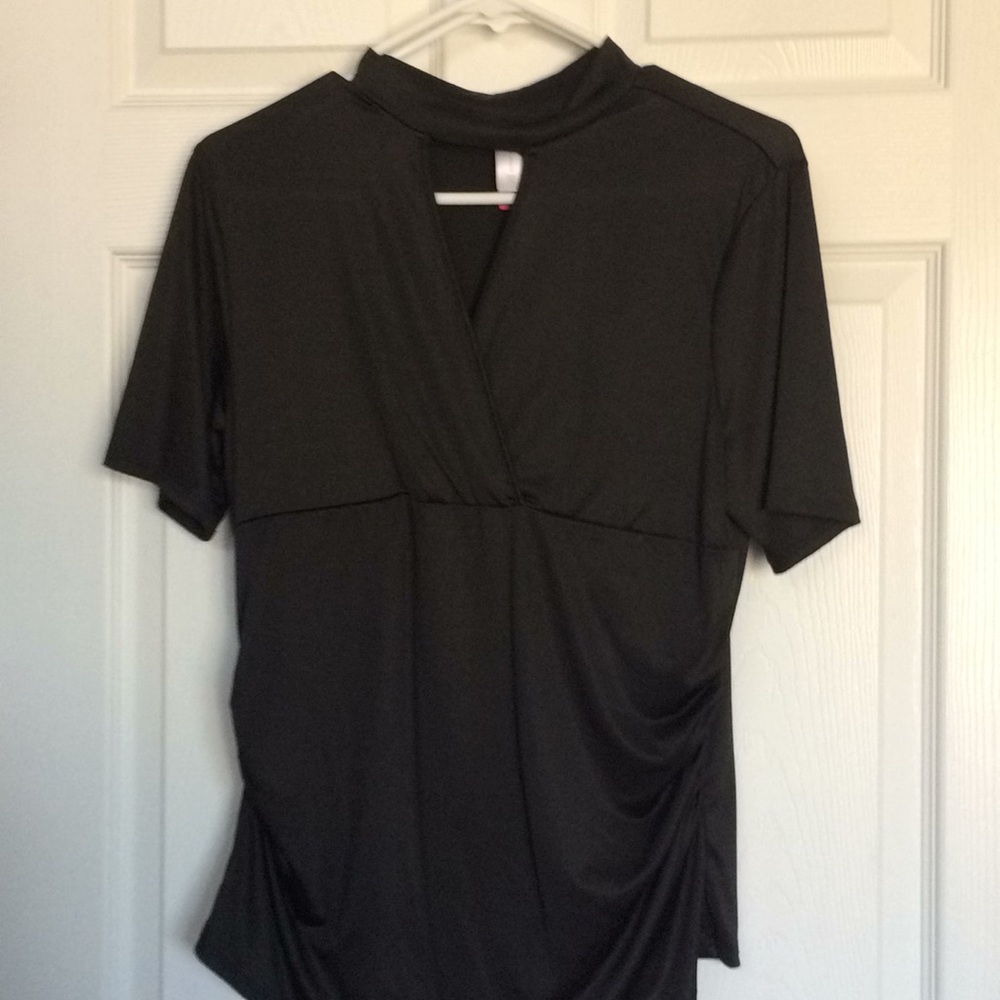 Black polyester blend s/s shirt